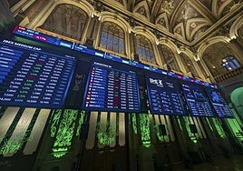 El Ibex cierra por encima de los 17.000 puntos por primera vez en su historia