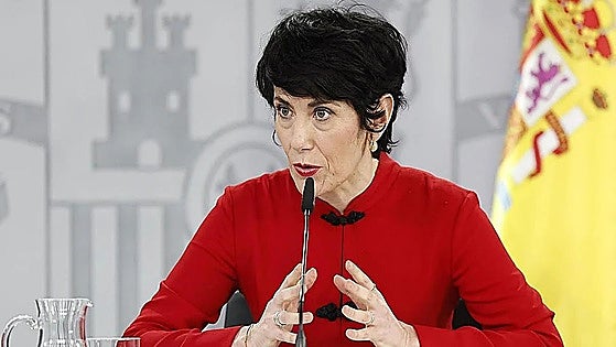 El Gobierno se opone a una posible abstención del PSOE para que Guardiola no dependa de Vox