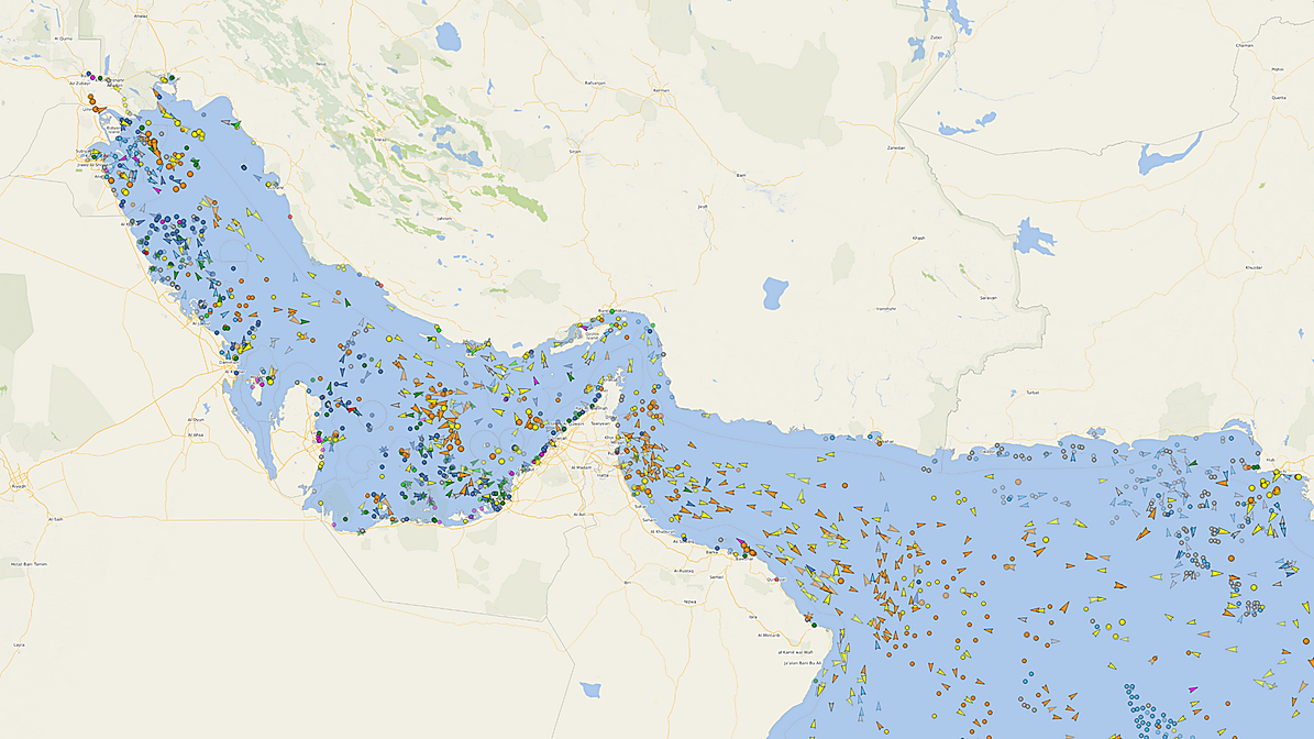 ¿Cómo han acabo 3.200 barcos atrapados en el Estrecho de Ormuz?