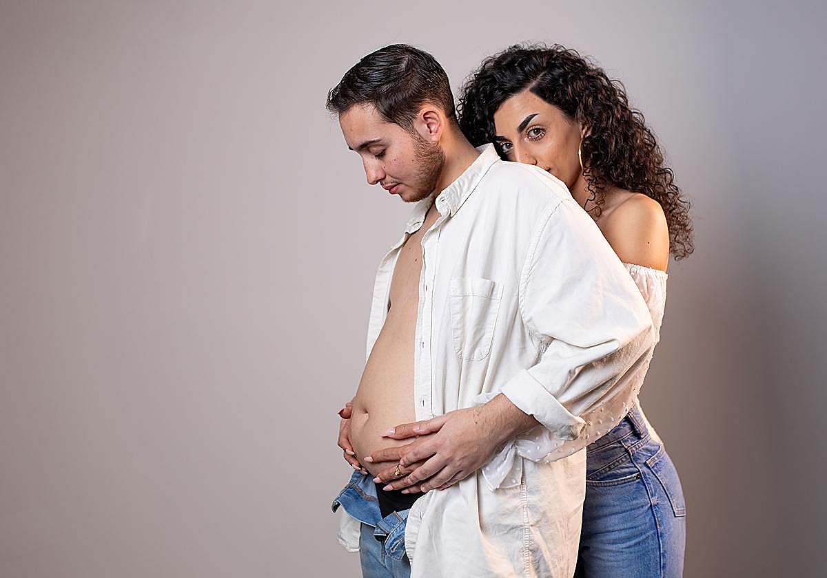 Dani y Regina: «Este bebé cumple nuestro sueño»