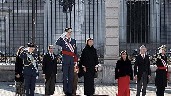 El Rey alerta sobre la «amenaza creciente que llega al corazón de Europa»