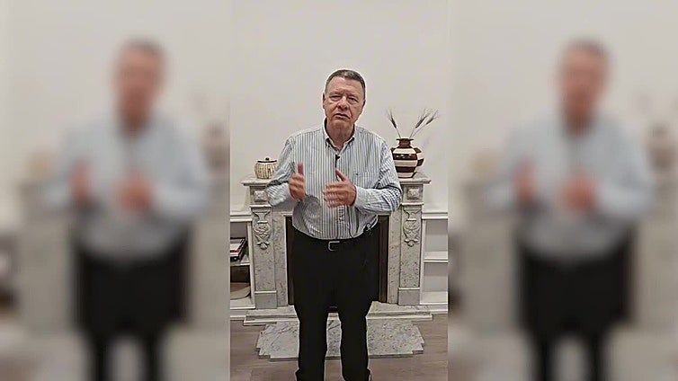 Jordi Sevilla pide en un manifiesto al PSOE «un cambio de rumbo» para «recuperar una socialdemocracia reconocible»