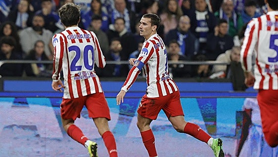Griezmann saca al Atlético de un apuro en Riazor