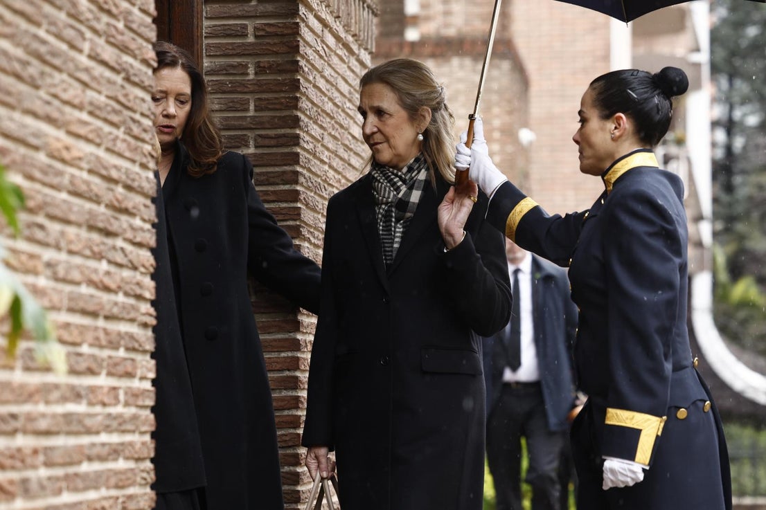 La infanta Elena y Alexia de Grecia