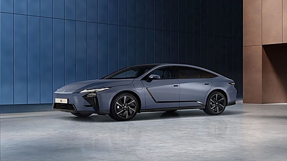 La nueva generación del Lexus ES ofrece motorizaciones híbridas y eléctricas