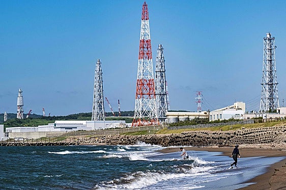 Japón se dispone a reabrir la mayor central nuclear del mundo cerrada desde la catástrofe de Fukushima