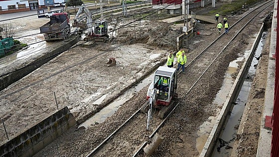 La borrasca Ingrid obliga a cortar la circulación de trenes en Córdoba y Asturias