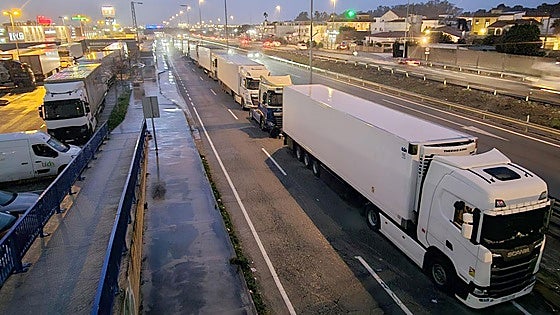 El caos ferroviario impacta en el transporte de mercancías por la falta de camiones