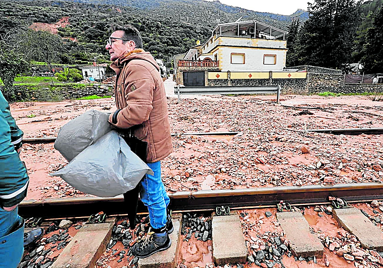 La borrasca Marta eleva la alerta en Andalucía y Extremadura esta tarde con más lluvias torrenciales
