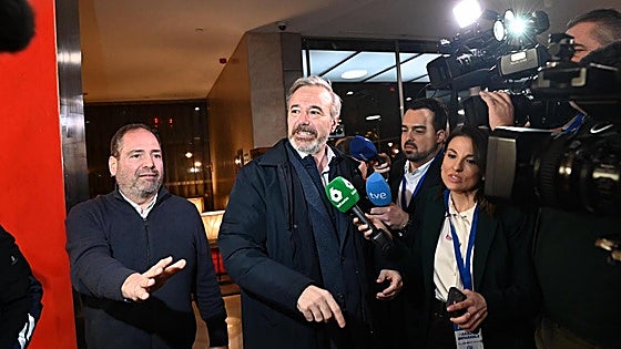 En directo: Jorge Azcón: «Tic-tac: el sanchismo se acaba»