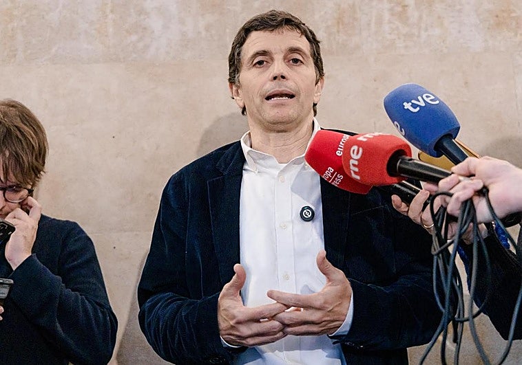 El Gobierno crea un Observatorio para controlar las bajas médicas tras las críticas de la Airef