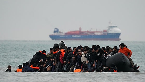 Europa levanta un muro contra la inmigración y deja sola a España
