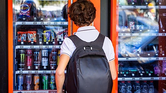 Nueve de cada diez españoles prohibirían vender bebidas energéticas a menores de 16 años