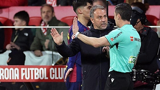 El Barça estalla contra los árbitros