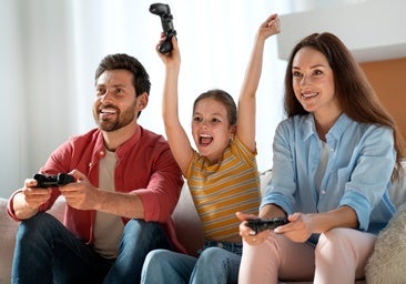 Disfruta de partidas inolvidables con el pack Nintendo Switch OLED y Mario Kart 8 Deluxe