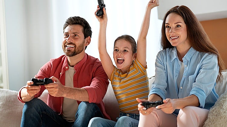 Disfruta de partidas inolvidables con el pack Nintendo Switch OLED y Mario Kart 8 Deluxe