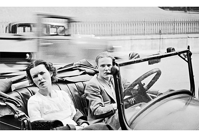 'Park Edilmiş Araba, Küçük Kasabanın Ana Caddesi', 1932.