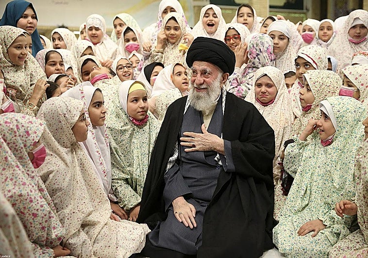 Muere Jamenei, el líder todopoderoso e impopular que dirigió con mano dura Irán durante cuatro décadas