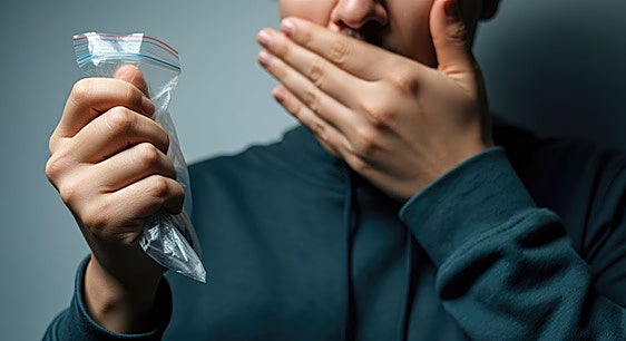 La peligrosa 'dieta de comer plástico'