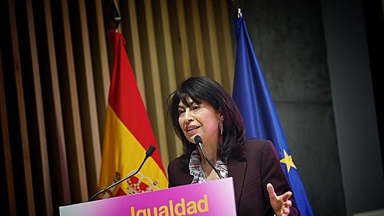 Igualdad multa con 25.000 euros a Vodafone por el fallo  en las pulseras antimaltrato