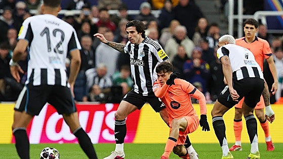Así hemos narrado el sufrido empate azulgrana en Newcastle