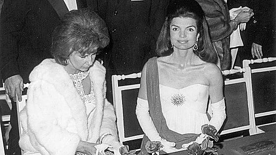 Jackie Kennedy y la duquesa de Alba compartieron «días de cuento de hadas» en Sevilla