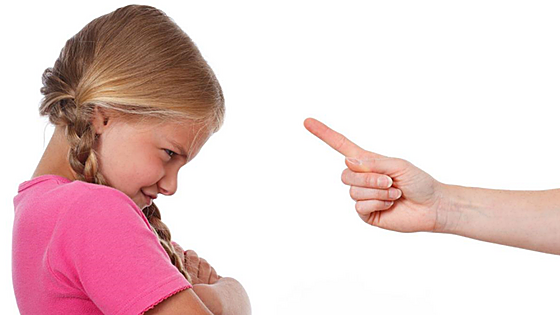 Por qué es mala idea echarle la bronca al hijo de otro: guía para resolver los conflictos... sin agrandarlos