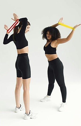 Estas bandas elásticas de pilates y yoga te servirán para entrenar tu flexibilidad