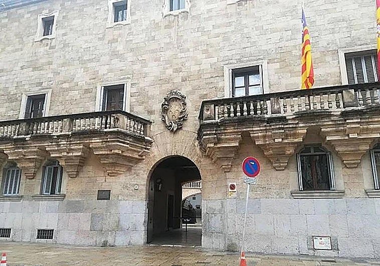 La madre de la bebé arrojada a un contenedor en Mallorca: «La tenía que haber echado al campo»