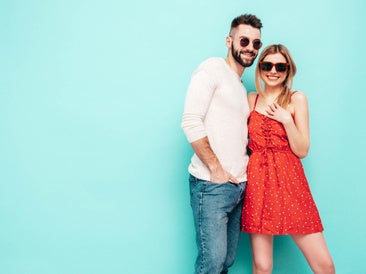 Se aproximan más horas de luz y vas a necesitar unas: no te pierdas estas gafas de sol