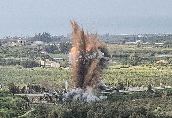 Sigue en directo la última hora de la guerra en Oriente Medio: Líbano denuncia que el ataque de Israel a sus puentes «es el preludio de una invasión terrestre»