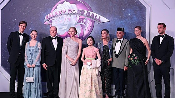 El Baile de la Rosa celebra su 70 aniversario con su versión más futurista