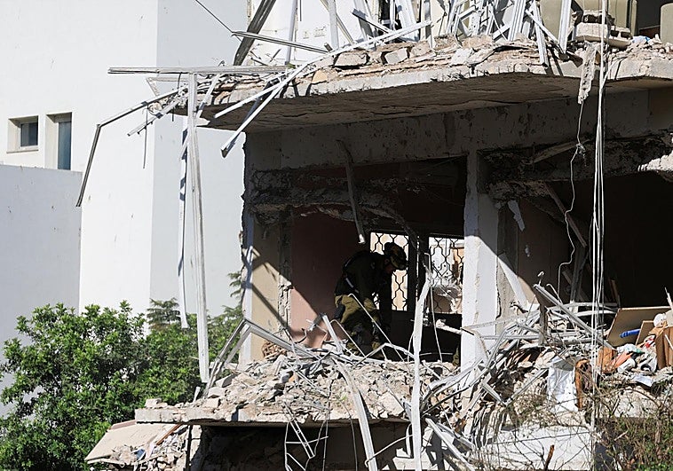 El precio del petróleo vuelve a subir tras la tregua de este lunes