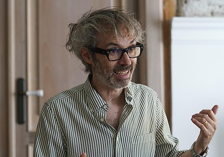 ¿A qué viene ese tío?