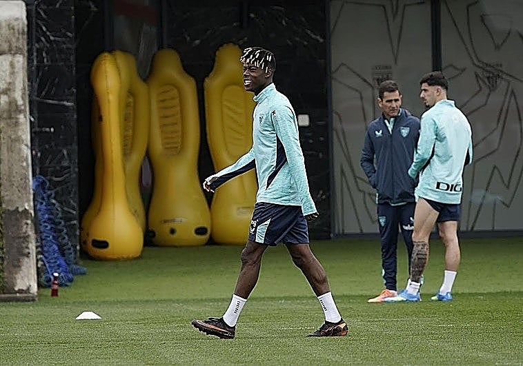Nico Williams vuelve a entrenar con el Athletic