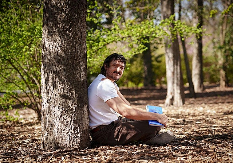 «El sistema liga el éxito al poseer cosas»