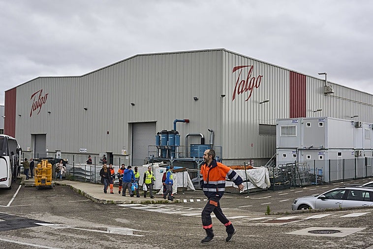 Pegaso formaliza ante el Supremo su demanda contra el Gobierno por vetar la OPA húngara en Talgo