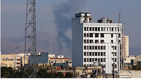 Sigue en directo la última hora de la guerra en Oriente Medio | Irán responde a las amenazas de Trump y promete ataques «devastadores» contra EE UU e Israel