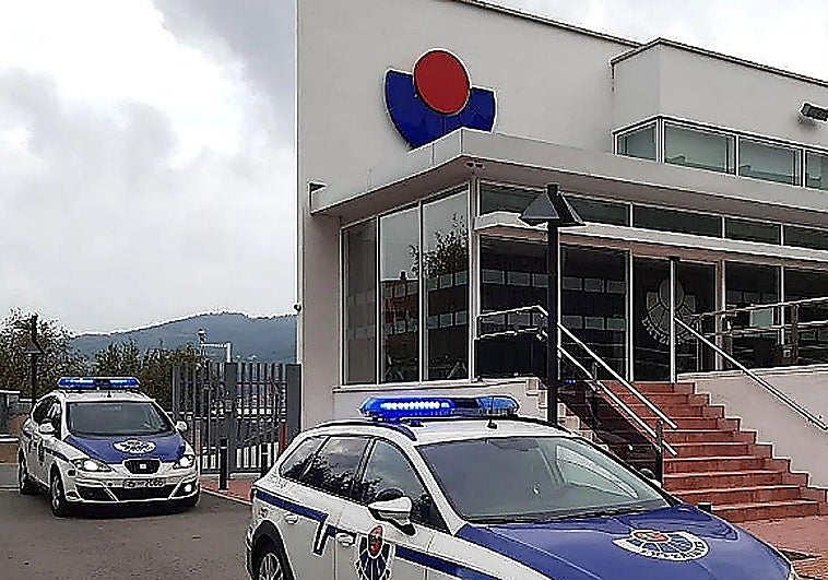 Detenido un hombre de 45 años por el homicidio de su mujer en Vizcaya