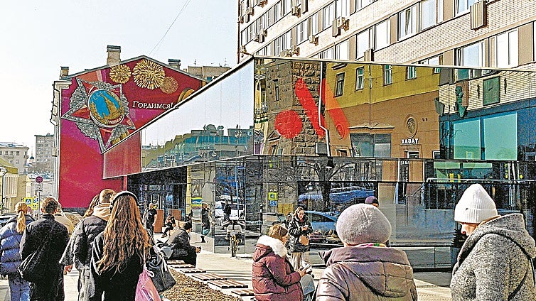 En Moscú ya no hay McDonald's, las burguer son de 'Vkusno y Tochka'