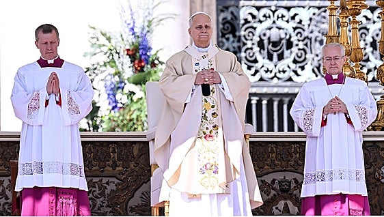El grito del Papa en su mensaje pascual: «¡Que quienes tienen el poder de desatar guerras elijan la paz!»
