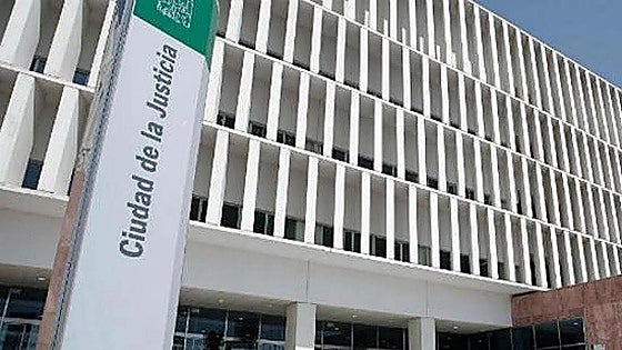 Archivan el caso del profesor de Religión de Málaga investigado por abusos y denunciado por 17 menores