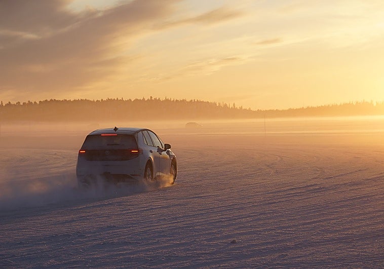 El coche ahora es un iPhone con ruedas: así es la era del «Software-Defined Vehicle»