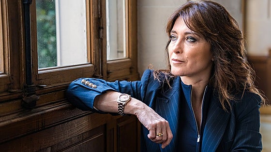 Helena Resano salta de la tele a la novela blindada ante las críticas
