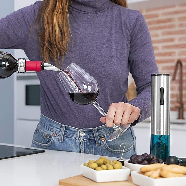Si eres un amante del vino, no te pierdas estos sacacorchos eléctricos