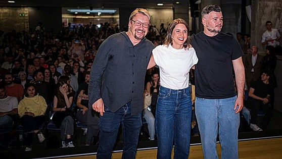 Rufián amaga en su acto con Montero con irse «a casa» si Esquerra no lidera el frente de izquierdas