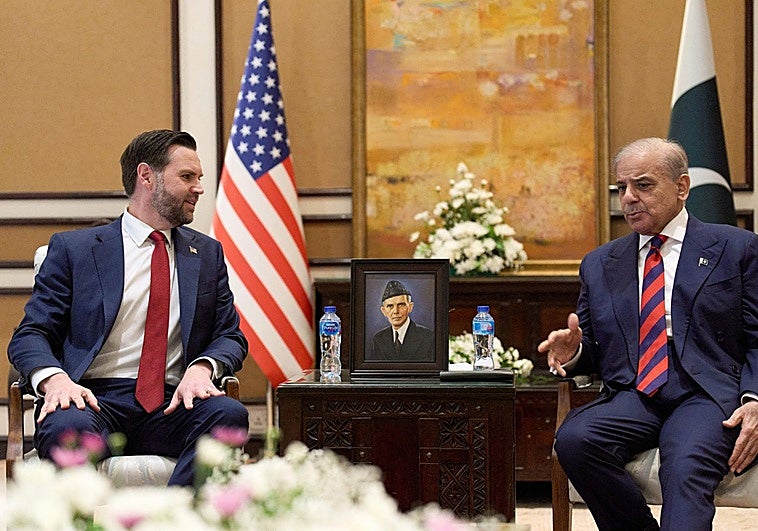 Irán y Estados Unidos se reúnen cara a cara en Islamabad para acordar el final de la guerra