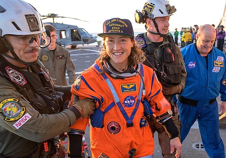 Los espectaculares vídeos de la histórica misión: el amerizaje, la salida de los astronautas...