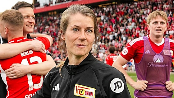 Marie-Louise Eta rompe el techo de cristal y se convierte en la primera entrenadora de las grandes ligas europeas