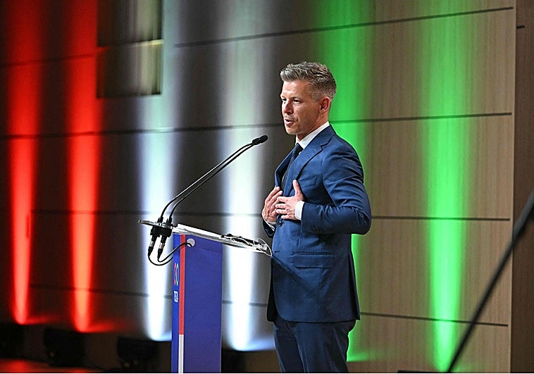 Rusia asume con cautela la derrota de su aliado Orbán y ofrece «diálogo» al nuevo líder de Hungría, Péter Magyar